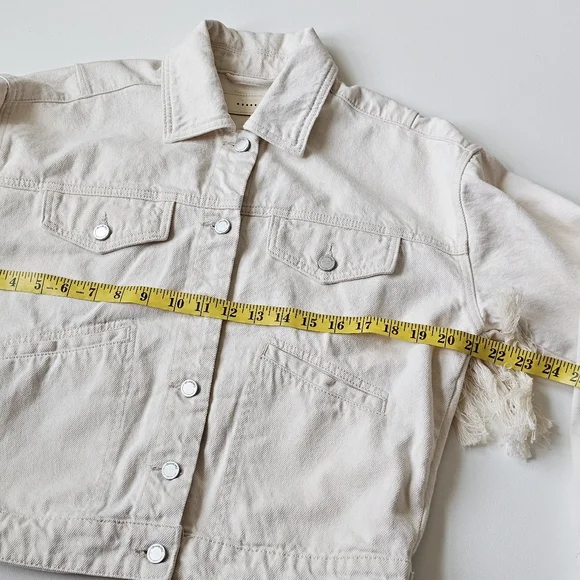 BLANKNYC Sacha Fringed Denim Jacket XS NWT Anthropologie Exclusive Boho Western - Picture 16 of 16